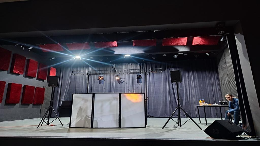 Zdjęcie na okładce dla Dj-Ka rola oprawa muzyczna eventów imprez urodzin karaoke